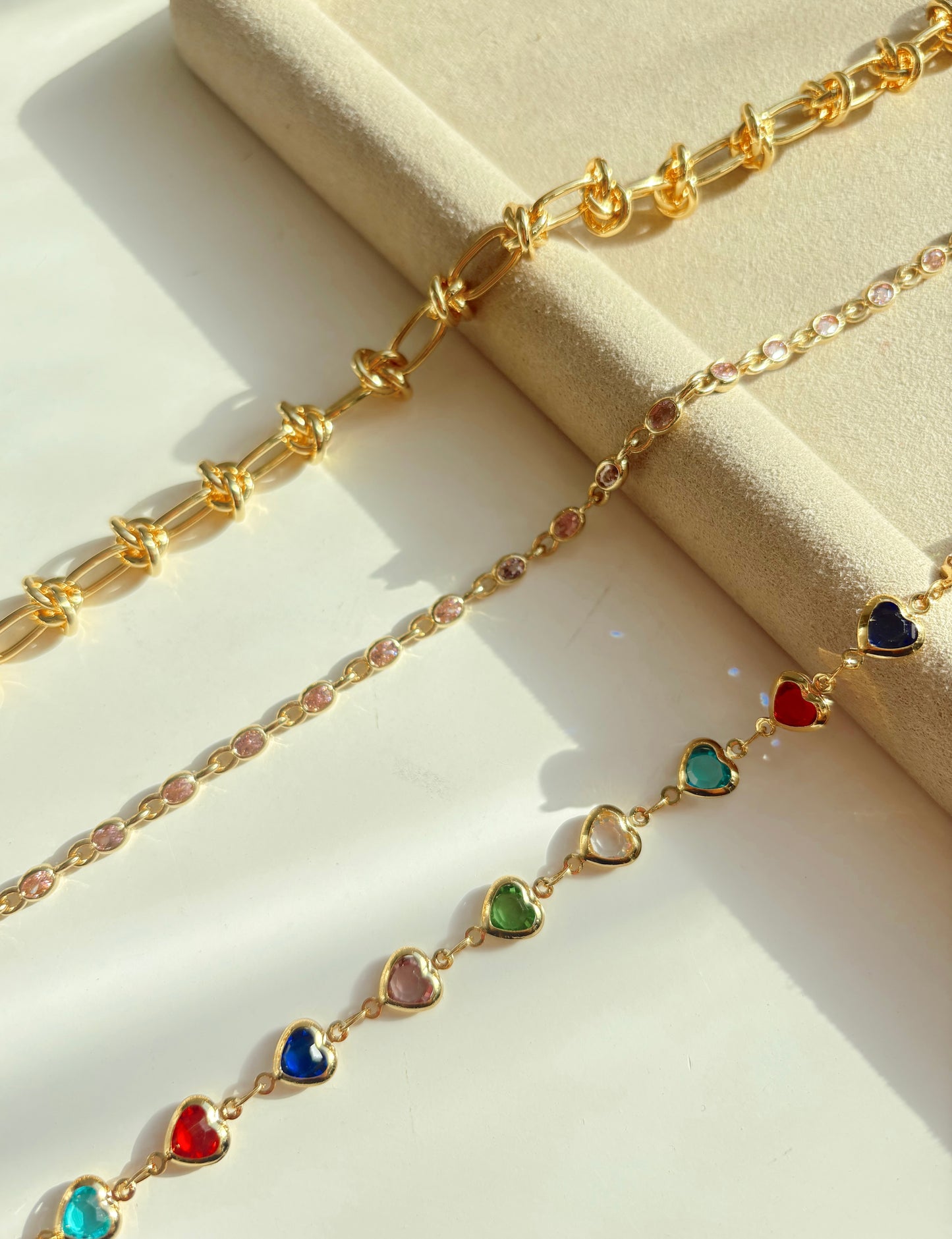 * New Chains necklace