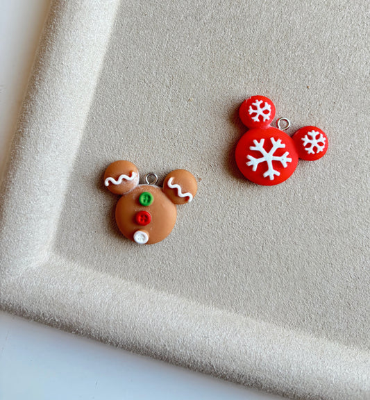 Holiday mouse charm