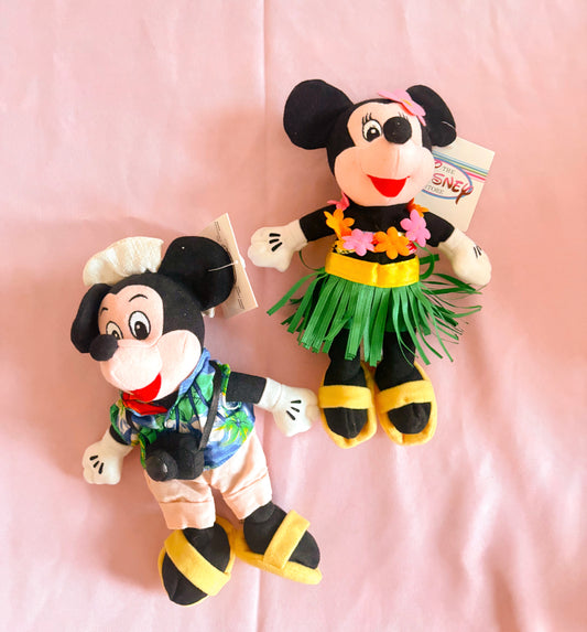 Vintage Vacation Minnie & Mickey Plush Bag Charm